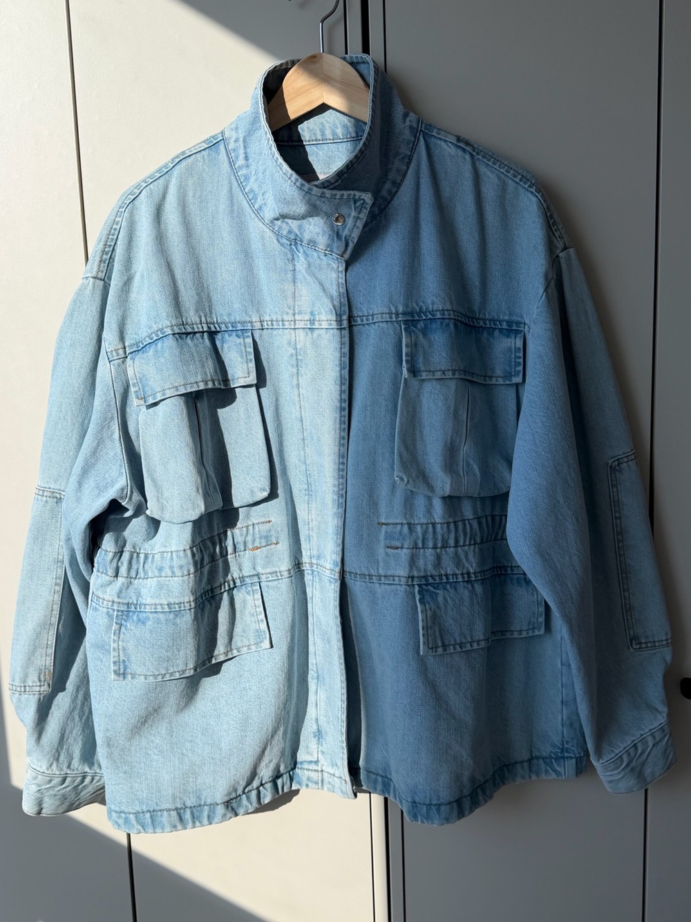 Vintage-Inspired Light Wash Denim Utility Jacket